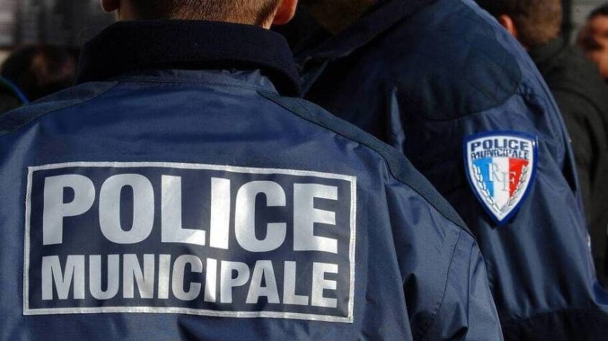 Un policier d'Aubagne conteste sa rétrogradation après avoir refusé de falsifier un rapport
