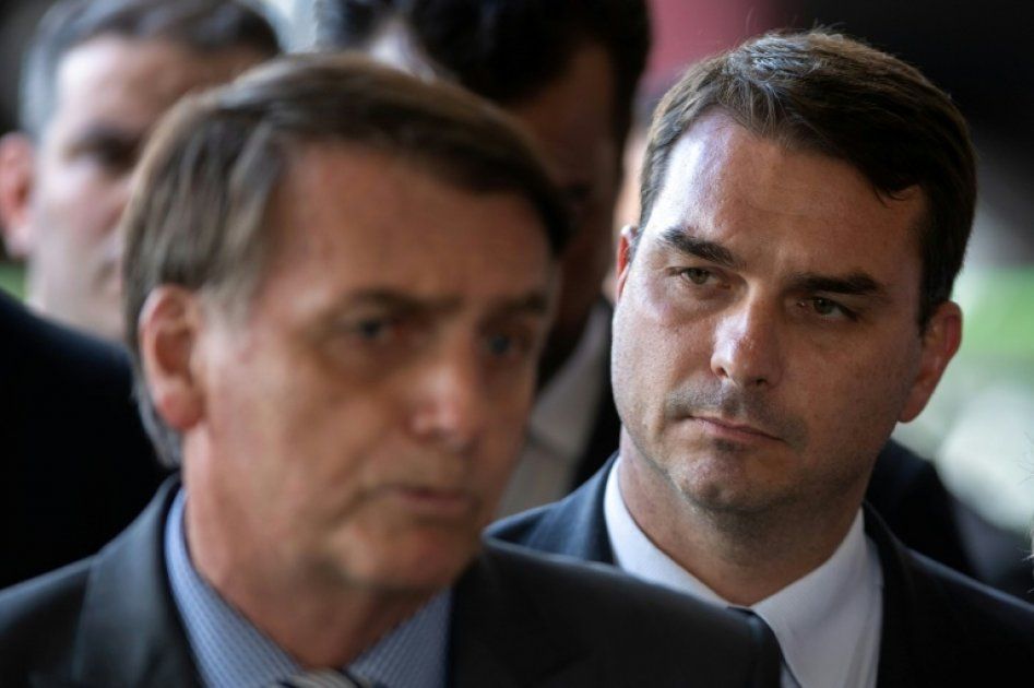 Flavio Bolsonaro, fils de l'ex-président, prépare sa candidature pour 2026