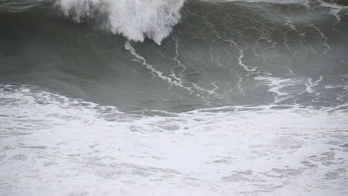 Vague-submersion : alerte orange sur les côtes du Finistère, Côtes-d’Armor et Manche