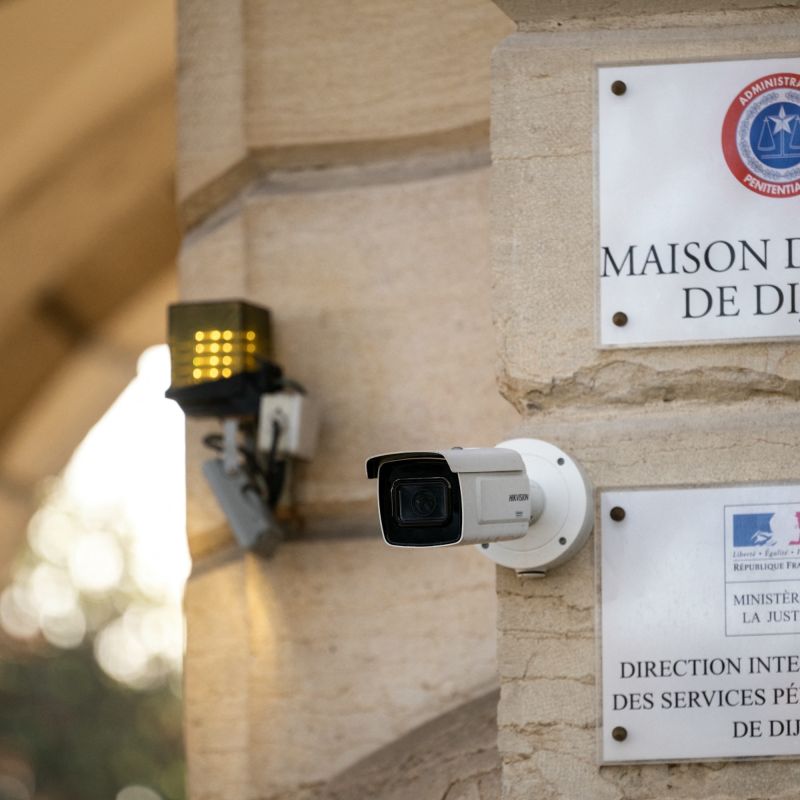 Une prison sous haute tension : réformes et sécurité renforcée après l'évasion de Dijon