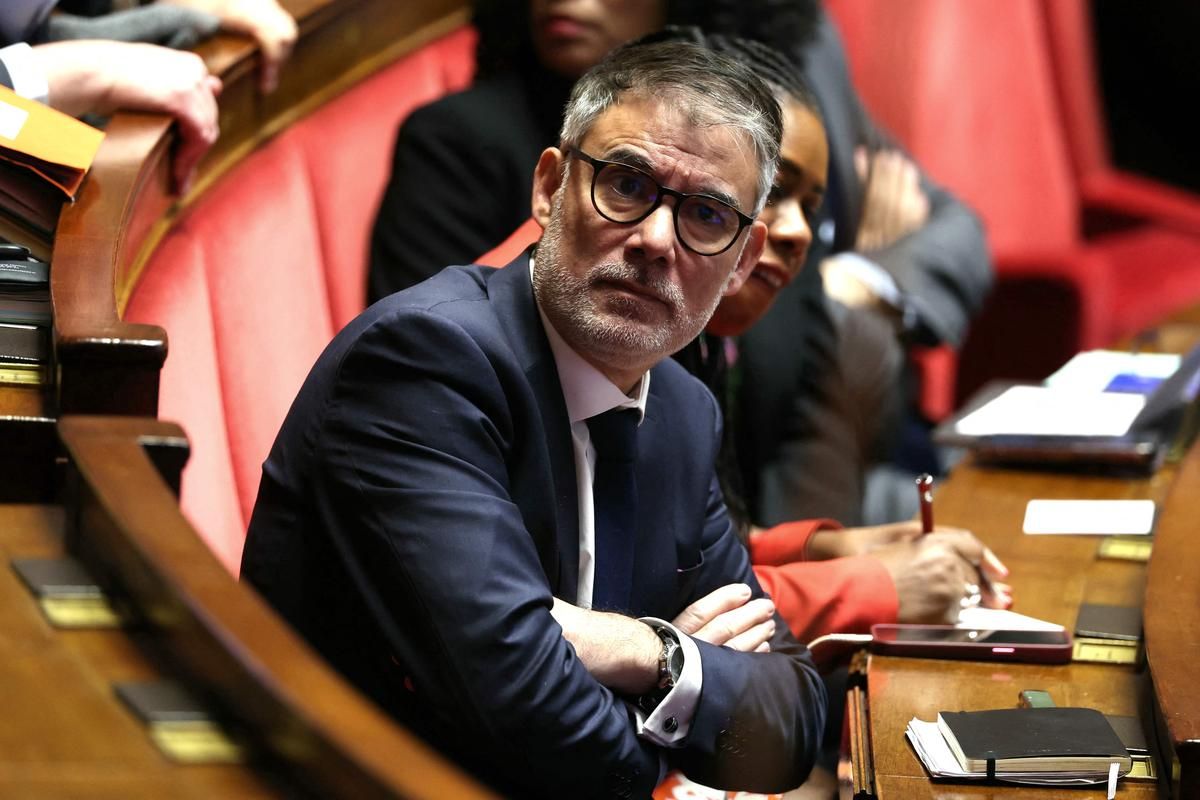 Olivier Faure incite les députés socialistes à adopter le budget de la Sécu