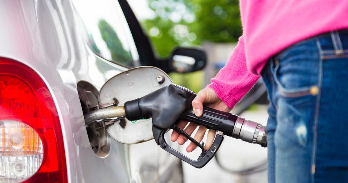 Pourquoi faire le plein le matin pourrait vous faire économiser