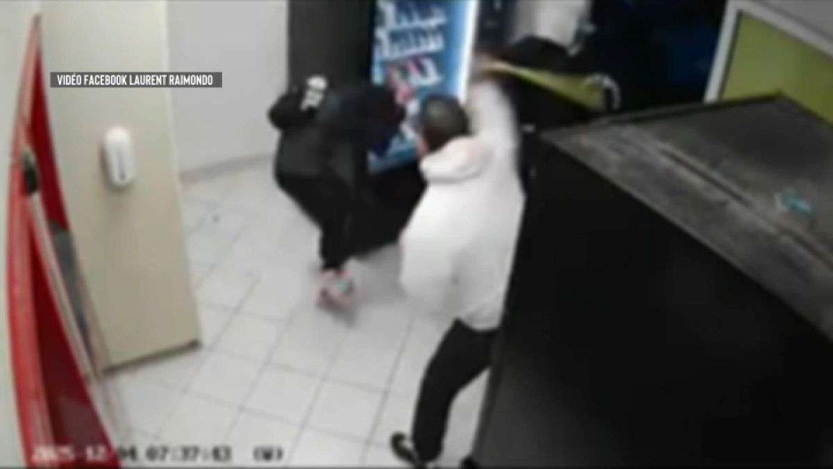 Un pizzaiolo des Alpes-Maritimes se défend contre les vandales avec une canne à vaches