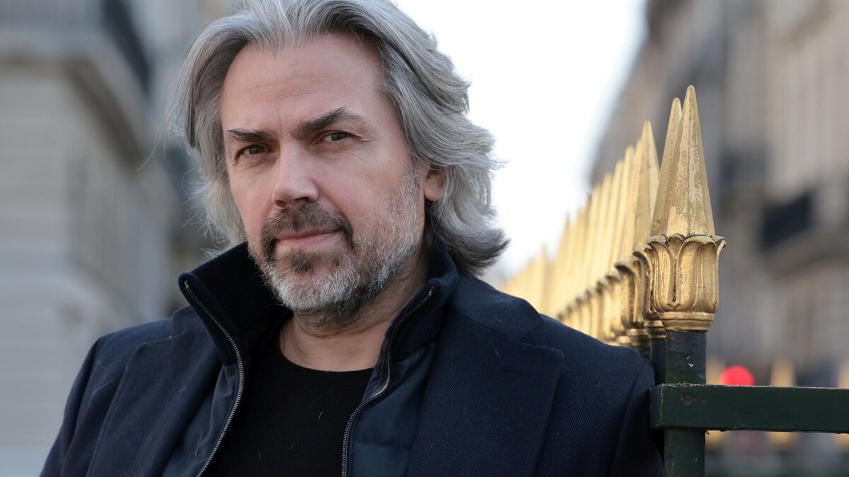 Aymeric Caron prône une révolution du travail : vers une semaine de 15 heures ?