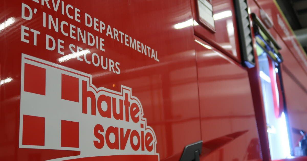Tragique accident en Haute-Savoie : un homme perd la vie après une sortie de route