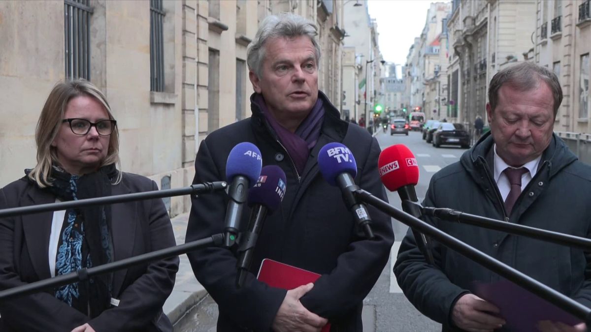 Fabien Roussel critique le budget 2026 axé sur les dépenses militaires