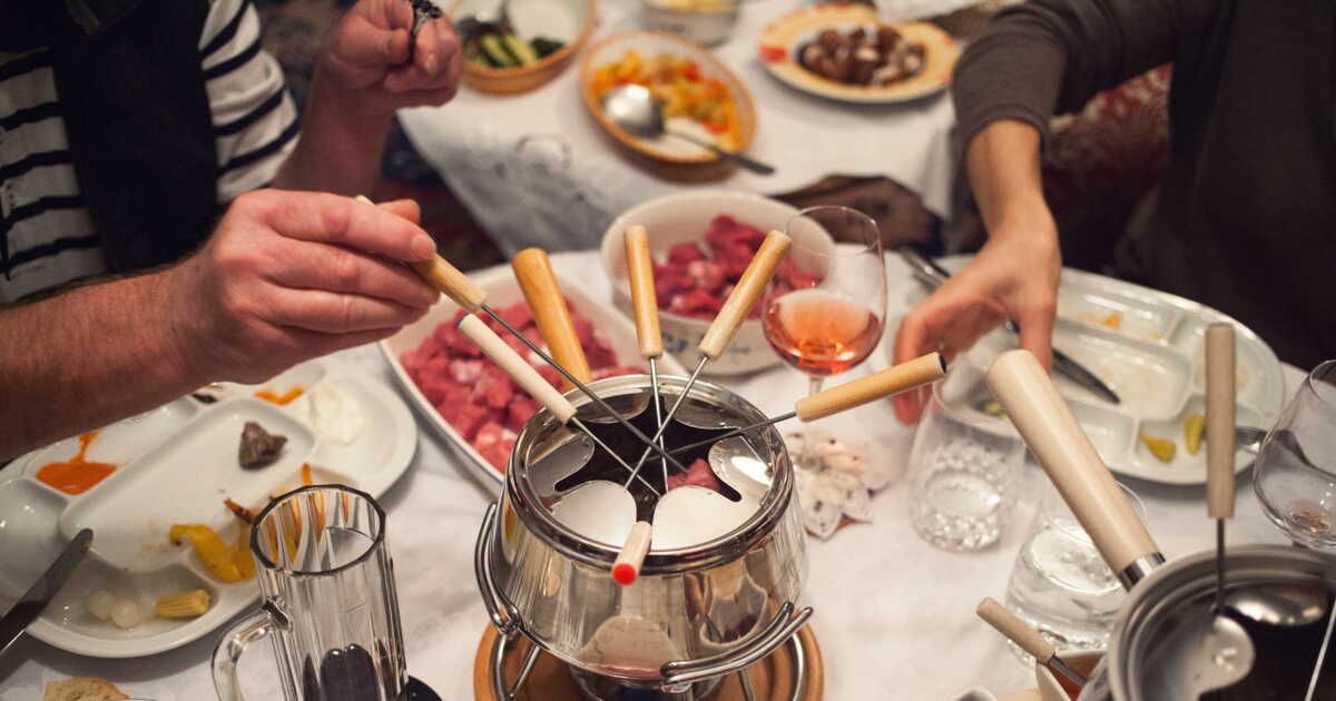 Des saveurs qui réchauffent : 32 sauces pour une fondue bourguignonne