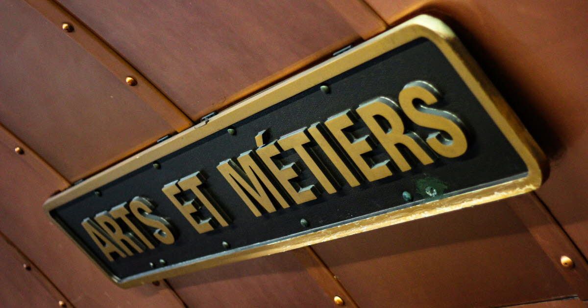 Un acte désespéré : le suspect des agressions dans le métro de Paris révélé