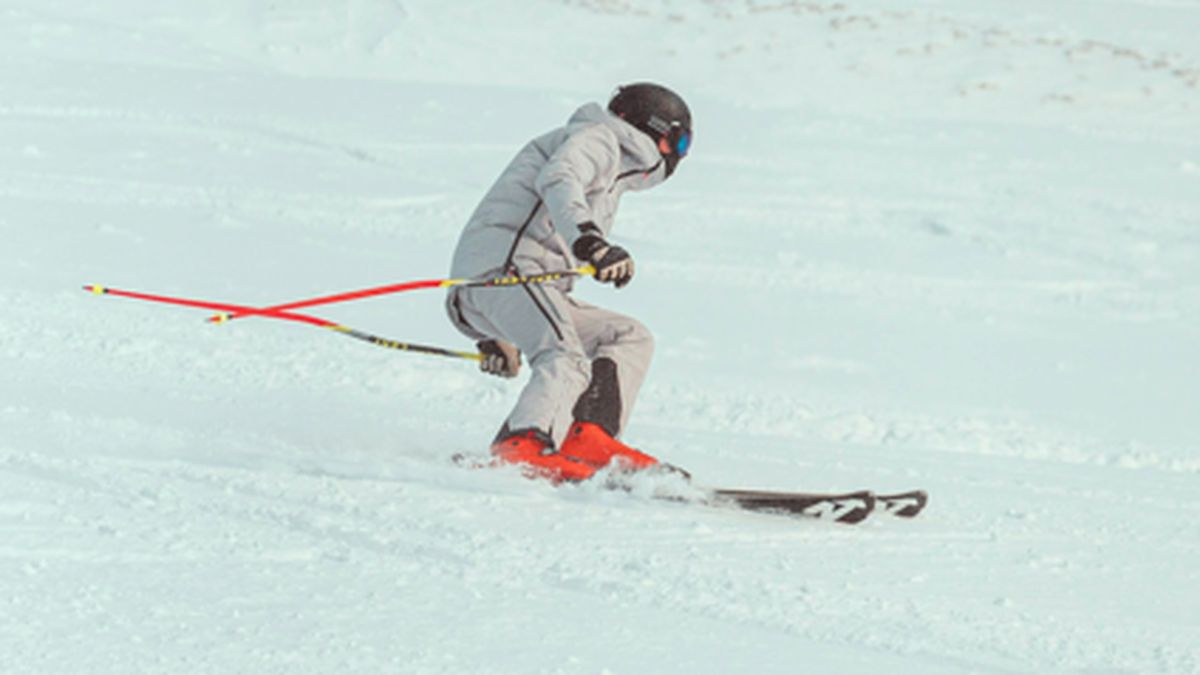 Miraculeuse survie d'une skieuse emportée par une avalanche en Savoie
