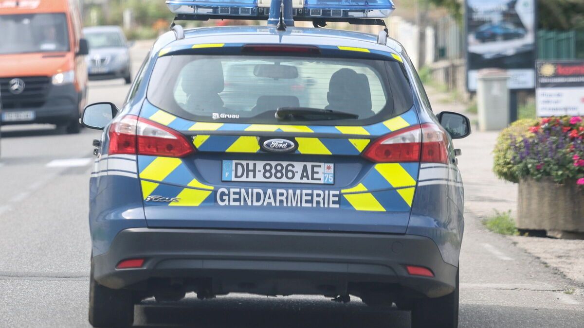 Drame à Saint-Bonnet-le-Château : un homme tué au couteau, un suspect arrêté