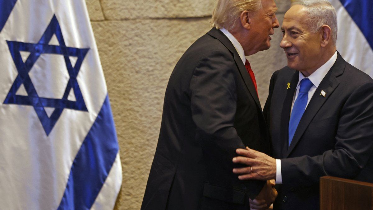 Trump reçoit un prix de la paix en Israël : un choix controversé