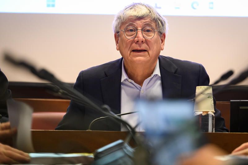 Des milliers de riches échappent à l'impôt : Éric Coquerel interpelle Bercy