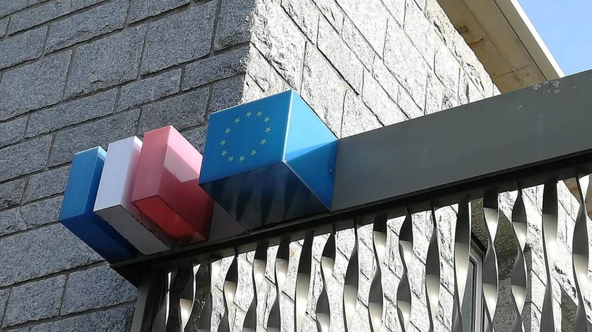 Une spirale de violence : une Morbihannaise condamnée pour des agressions répétées sur son ex