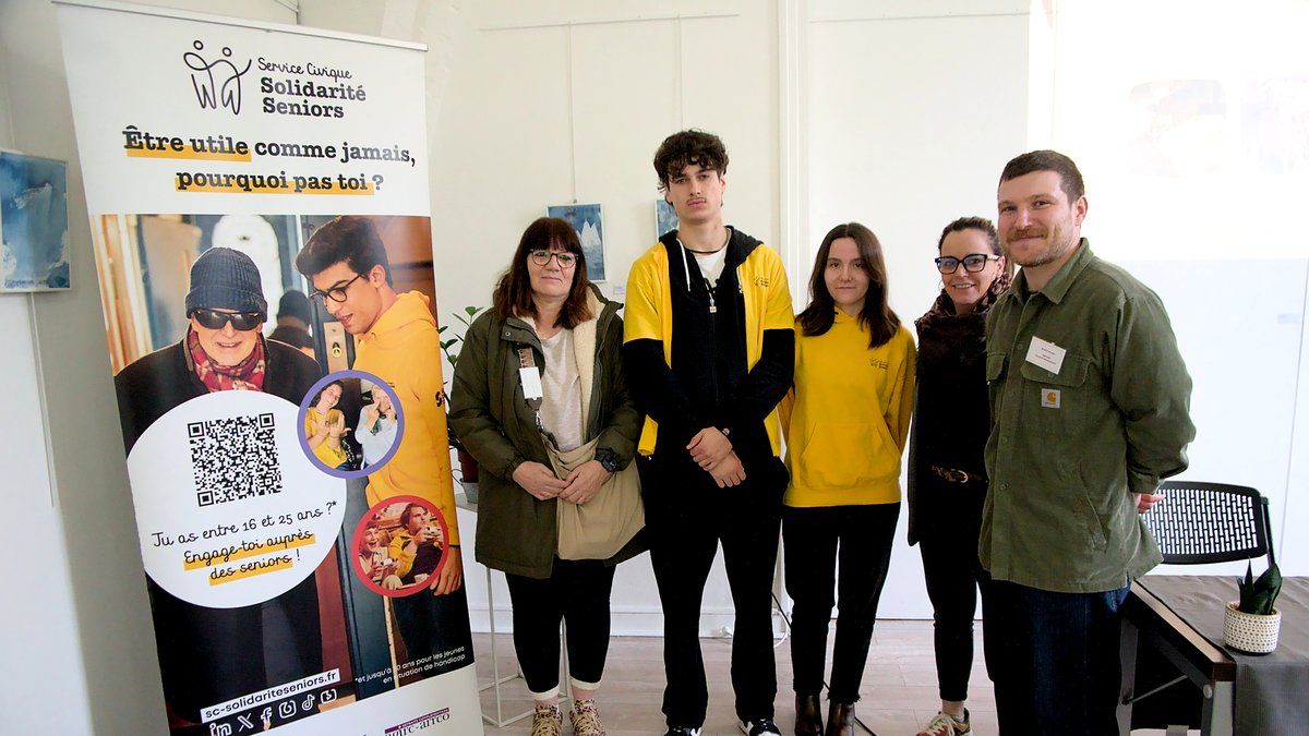 Des jeunes engagés pour le bien-être des seniors à Montauban
