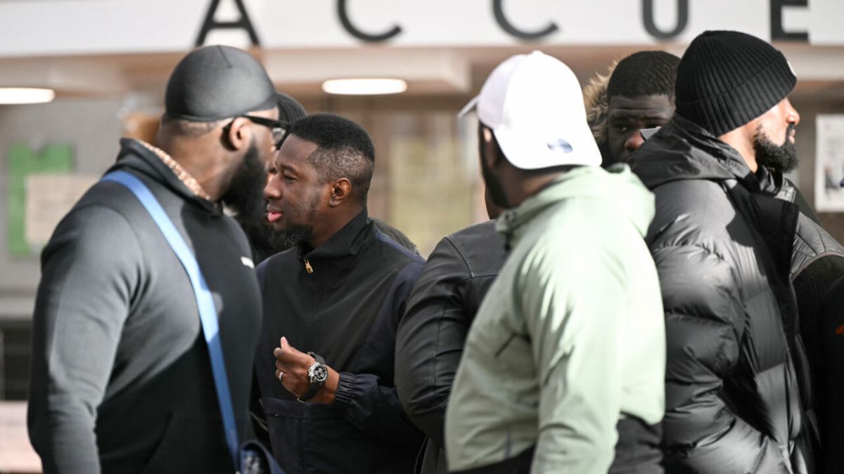 Le producteur de Werenoi face à la justice pour violences présumées