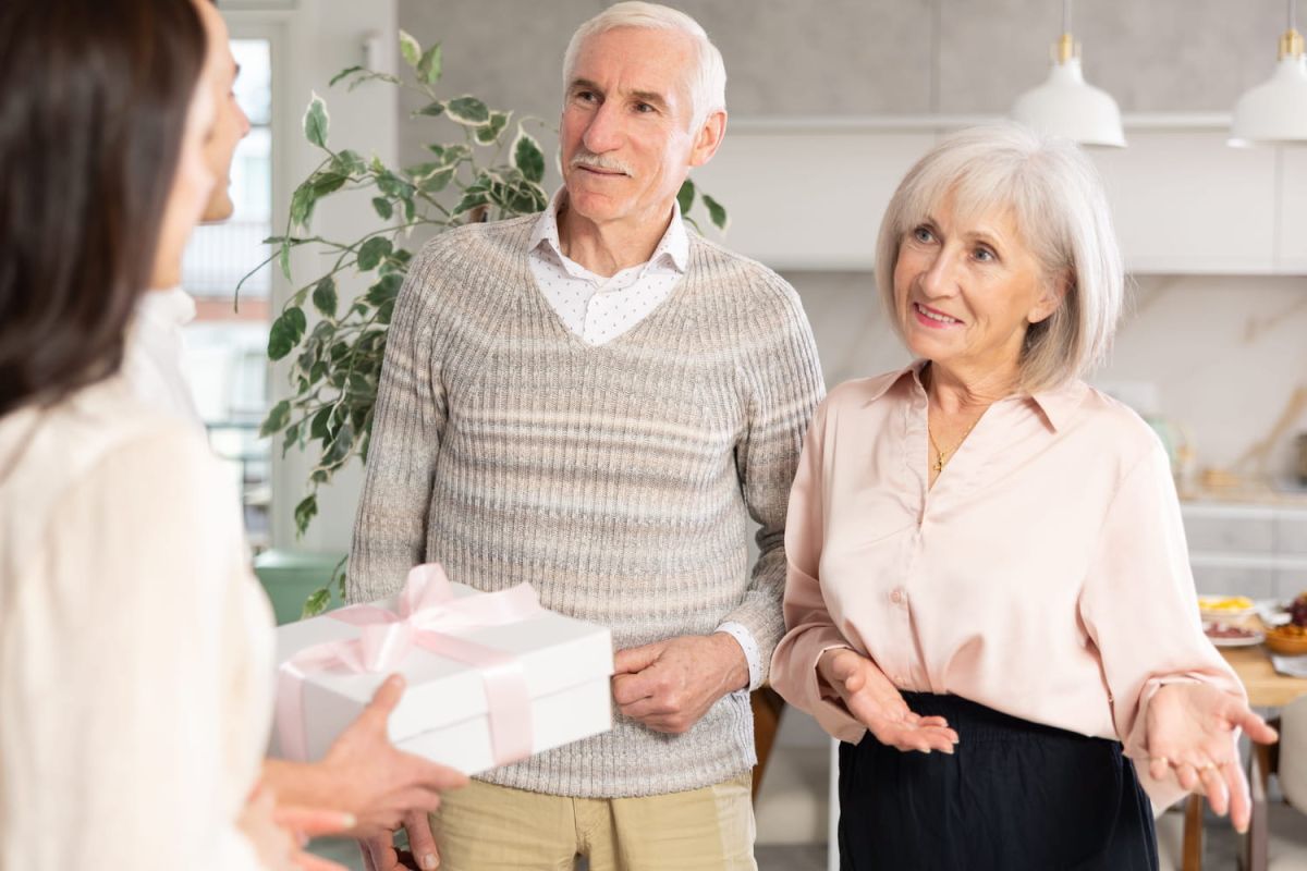 Pourquoi il vaut mieux éviter d'apporter des plats à un dîner
