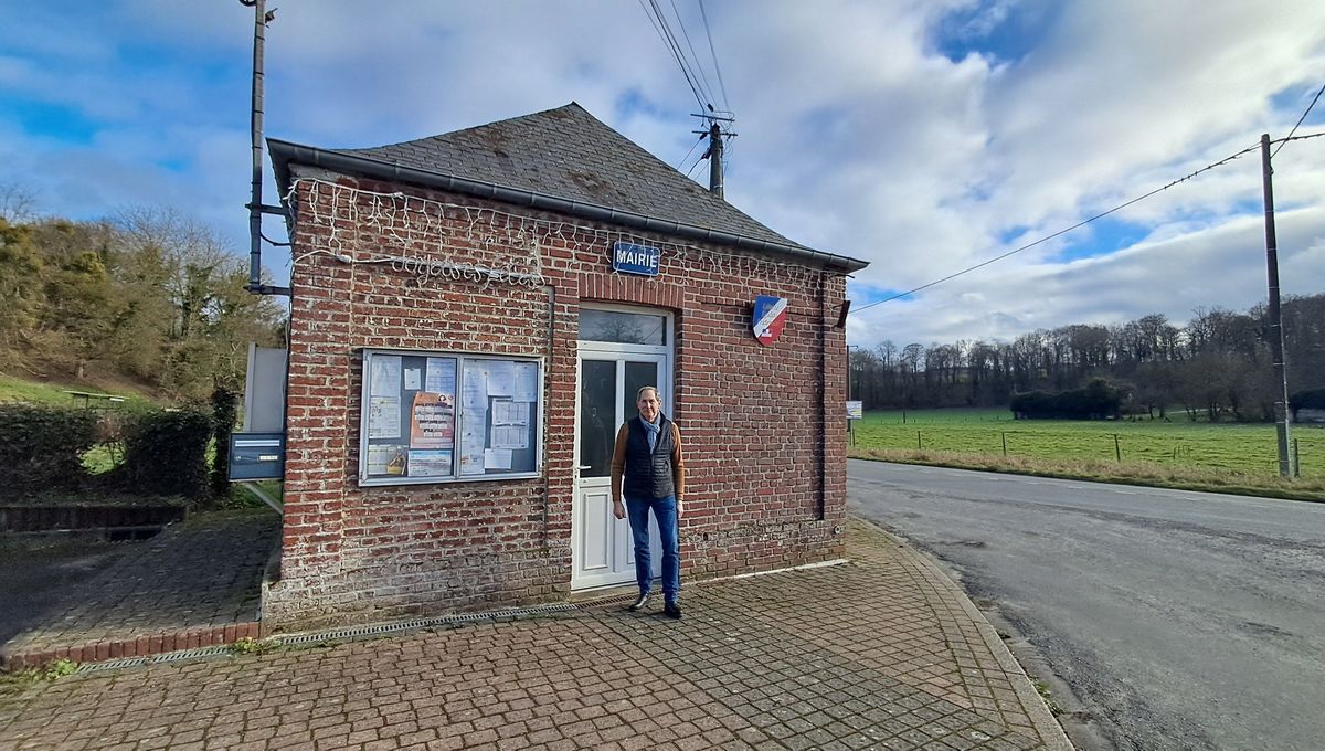 Une mairie miniature pour une commune qui s'adapte : le quotidien de Woirel