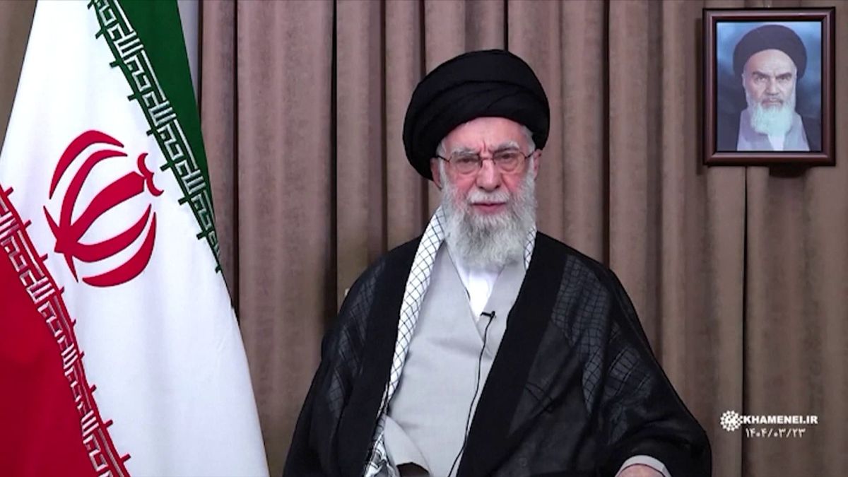 Ali Khamenei : le visage controversé de l'Iran s'éteint après des frappes israélo-américaines