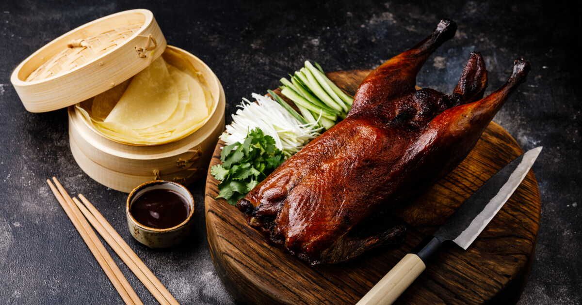 Découvrez les secrets d'un canard laqué chinois parfaitement croustillant