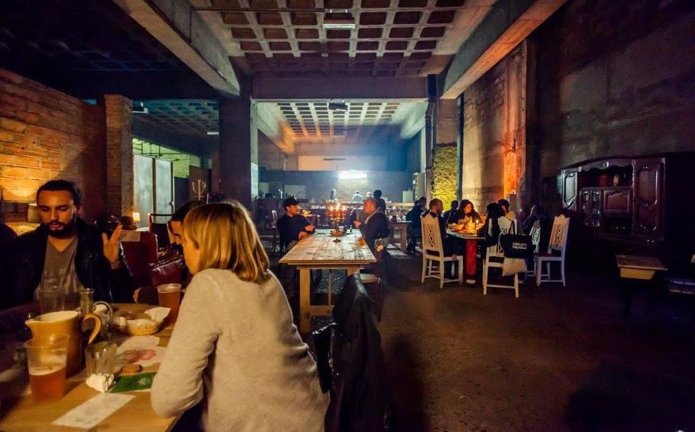 manger pour deux euros : la cuisine des chefs à portée de main grâce au freeganisme