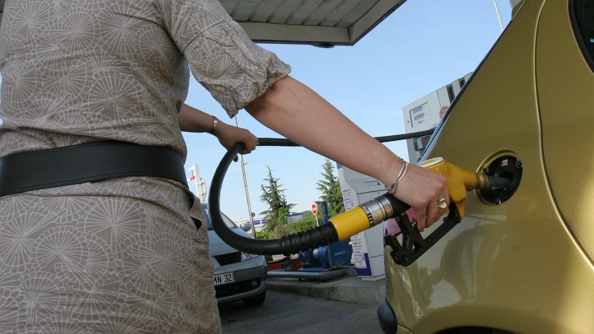 Leclerc admet son échec sur la baisse des prix du carburant