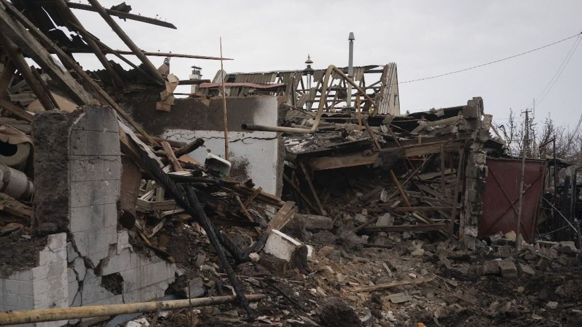 La guerre en Ukraine : des frappes meurtrières et un drame à Belgorod