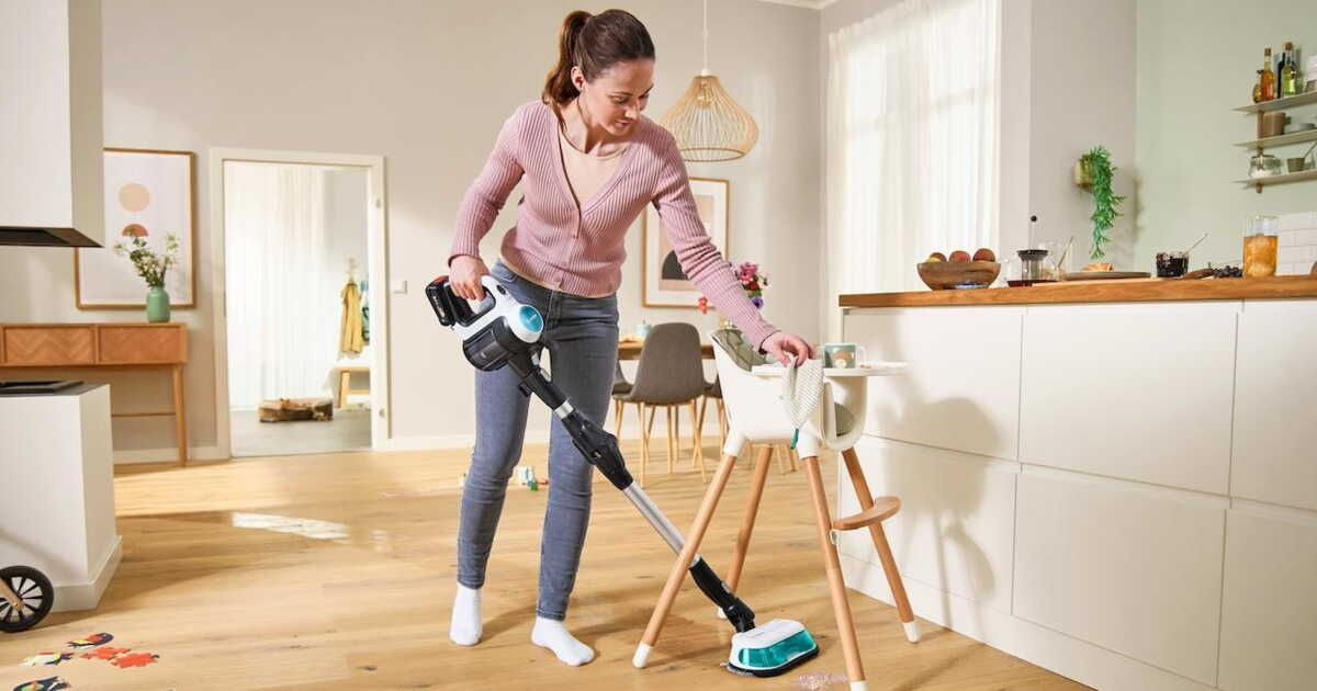 Un seul appareil pour tous vos sols : découvrez l'aspirateur Unlimited 7 ProHygiène Aqua