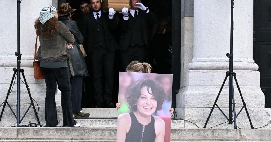 Un dernier adieu à Isabelle Mergault : une cérémonie émouvante au Père-Lachaise