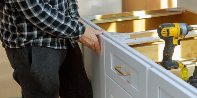 la hauteur idéale de votre plan de travail de cuisine révélée