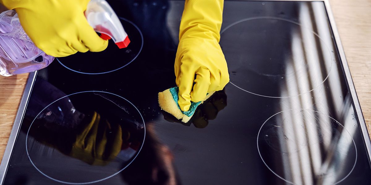 Les erreurs à éviter pour le nettoyage de votre plaque à induction