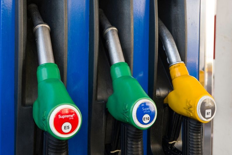 Rassurance des autorités face à la panique des automobilistes avant Pâques