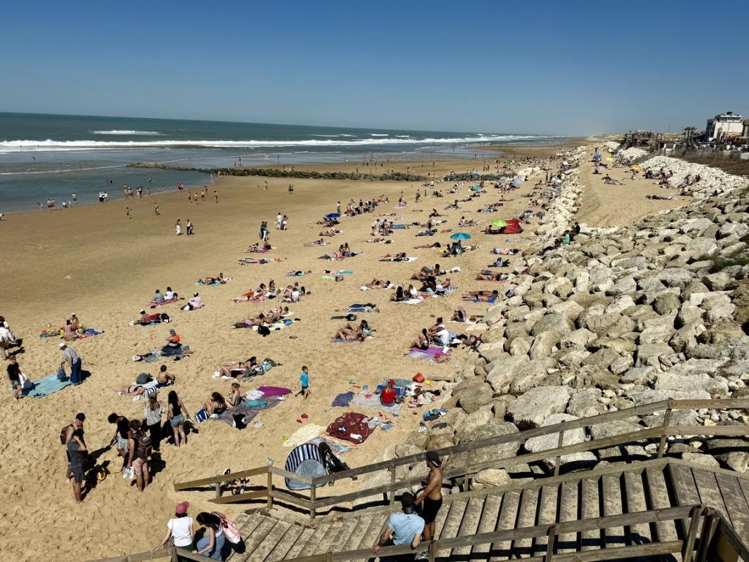 Disparition d'un baigneur à Lacanau : les recherches se poursuivent