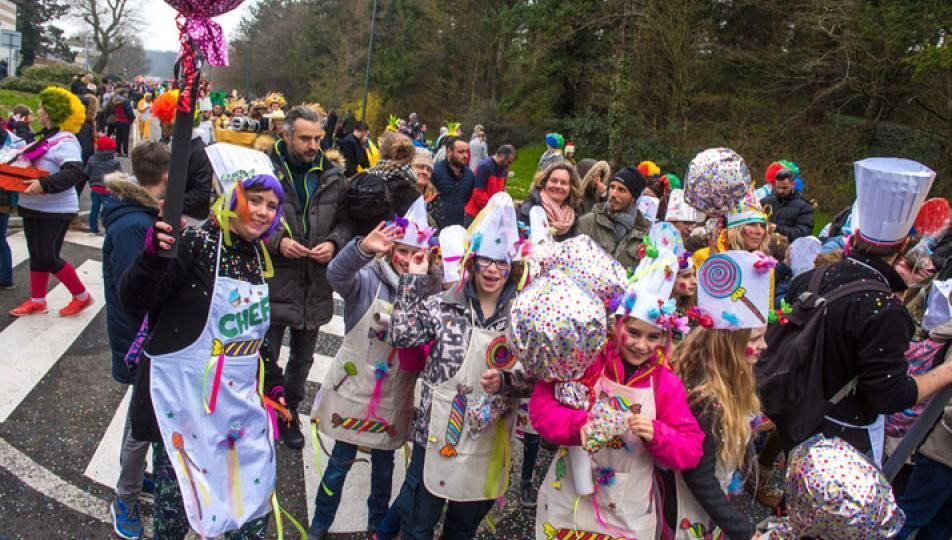 Hérouville-Saint-Clair célèbre la mer et les cultures d’outre-mer avec un carnaval éclatant