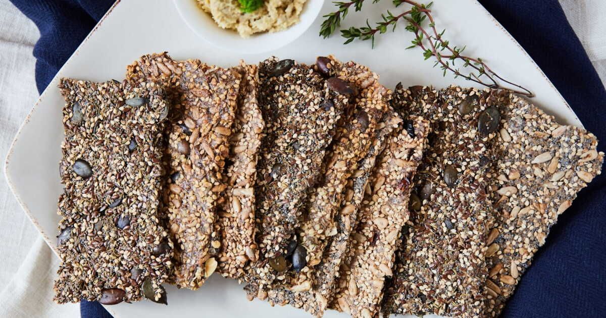 Découvrez la recette de crackers sains, IG bas et sans gluten
