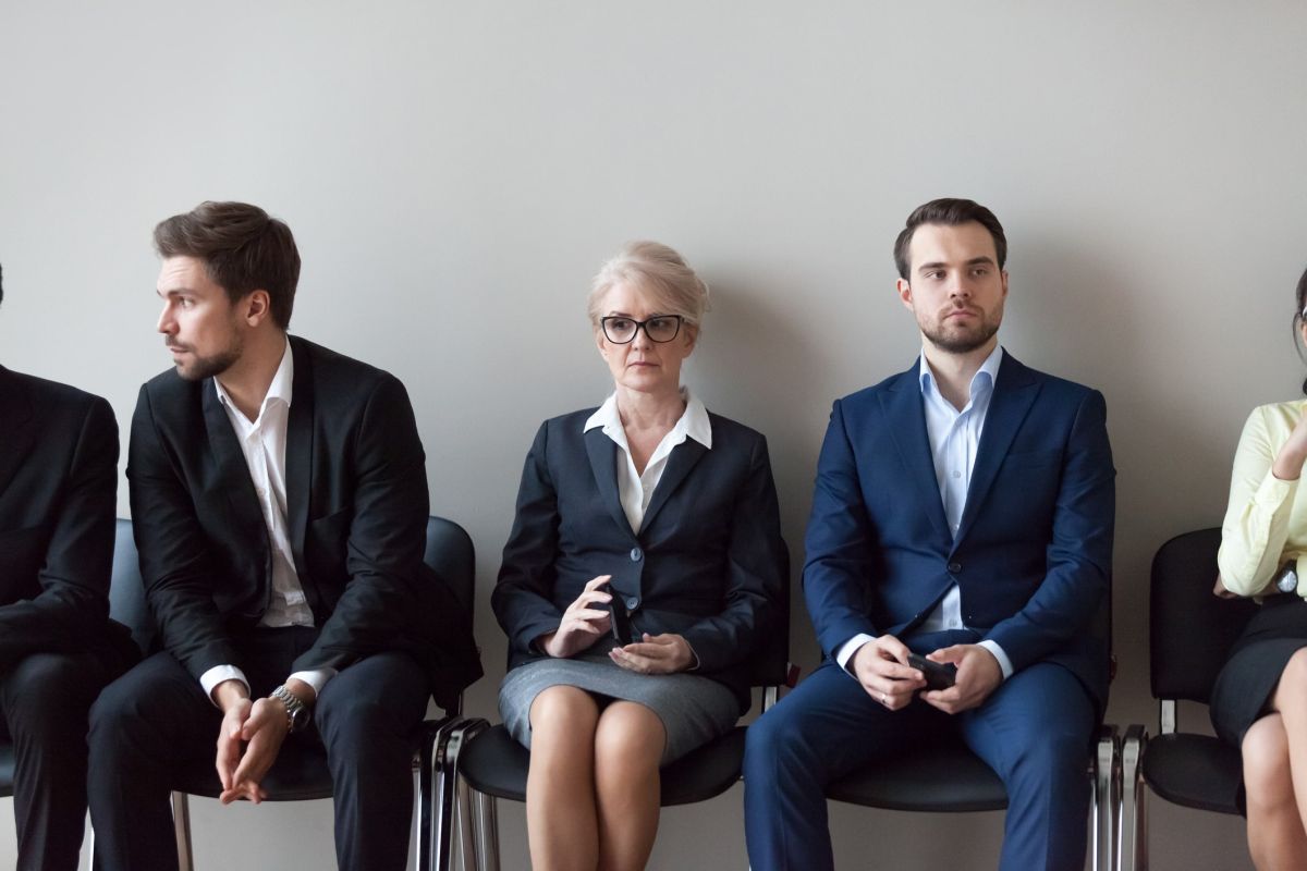 Discrimination à l'embauche : ce que vivent les seniors au-delà de 55 ans
