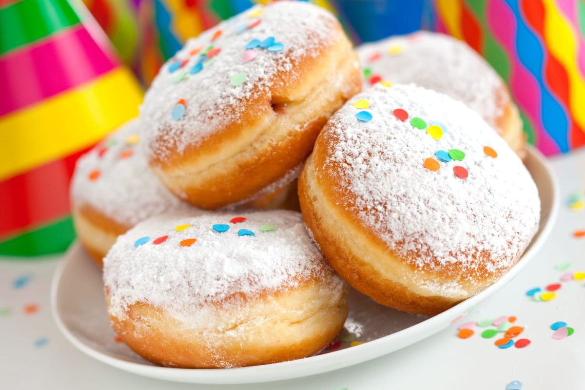 Des beignets légers : l'astuce de Julie Andrieu pour ne pas culpabiliser