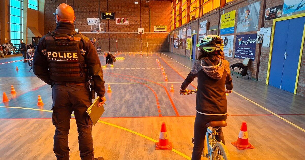 Boulonnais : des écoliers relèvent le défi de la sécurité routière à vélo
