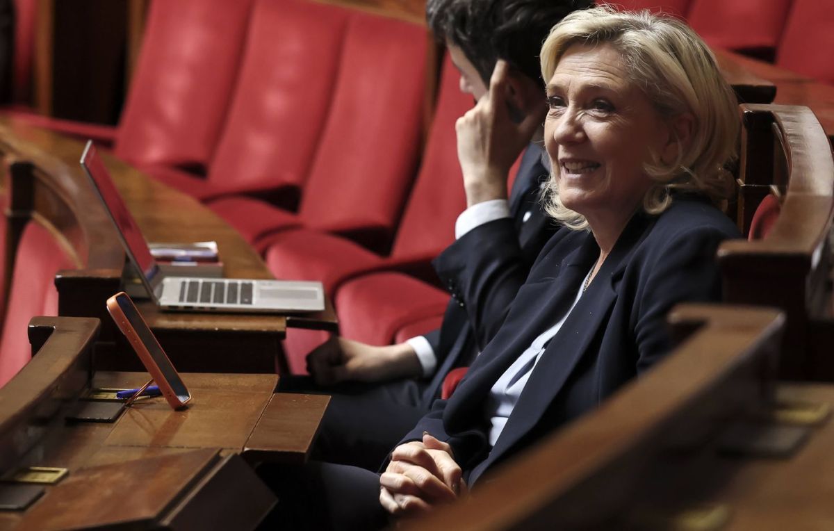 Marine Le Pen confirme sa candidature à la présidentielle même en cas de condamnation