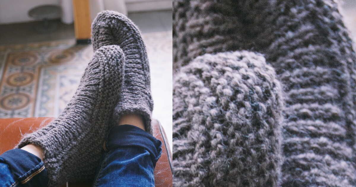 Les chaussons tricotés en côtes 1/1