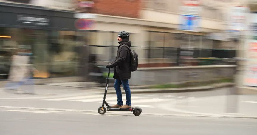 Amiens impose le casque pour trottinettes électriques dès lundi