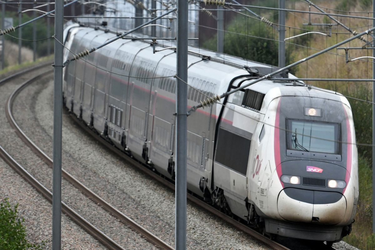 Une nuit éprouvante pour les passagers du TGV Marseille-Paris après un accident dramatique