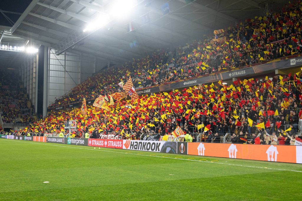 Lens : le mouvement des supporters sang et or émerveille la France