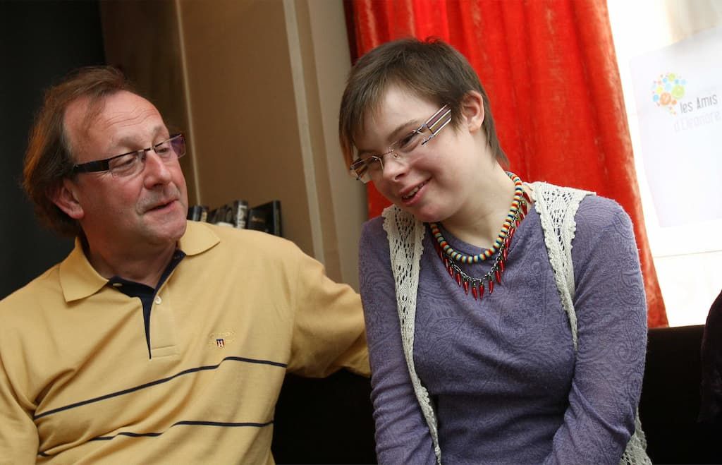 Éléonore Laloux : plainte contre un influenceur après des moqueries sur son handicap