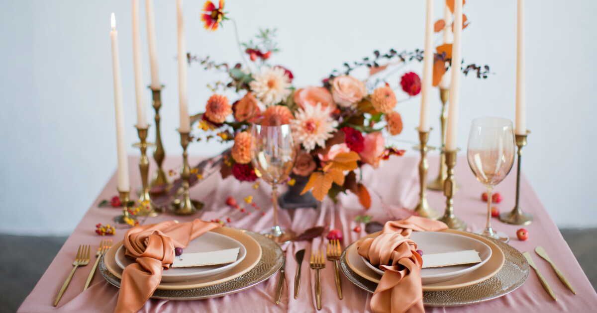 Créez une table romantique pour la Saint-Valentin sans vous ruiner