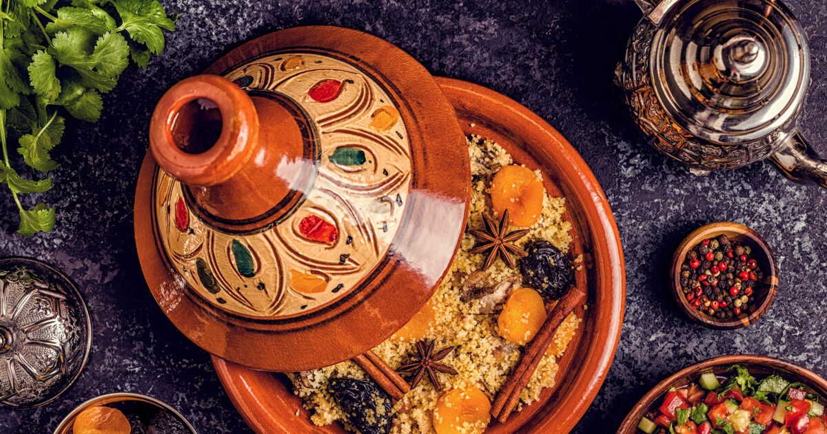 Quand Kamila et Noré se défient en cuisine : le duel du tajine