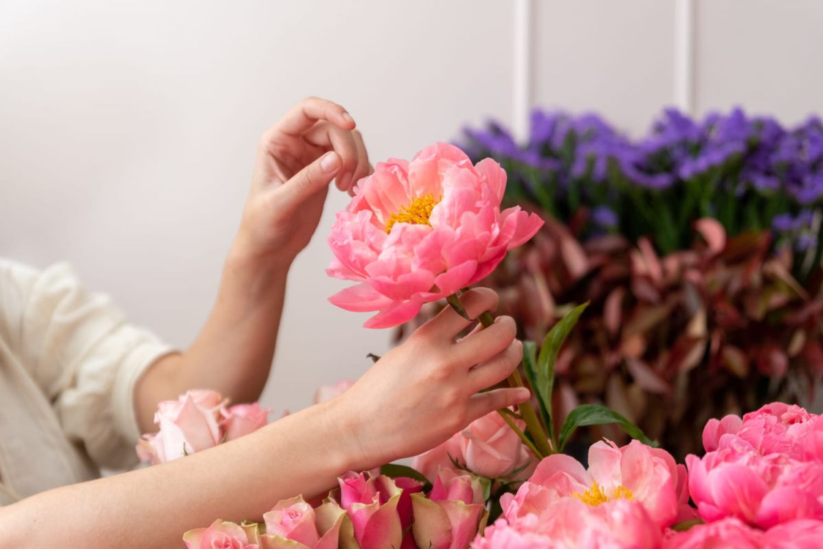 éterniser la beauté des fleurs : le secret des fleuristes dévoilé