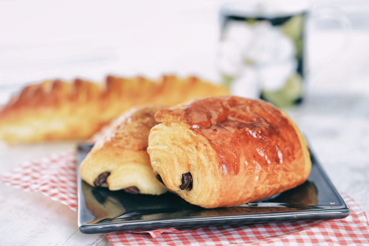 Transformez vos restes de pains au chocolat en délices moelleux