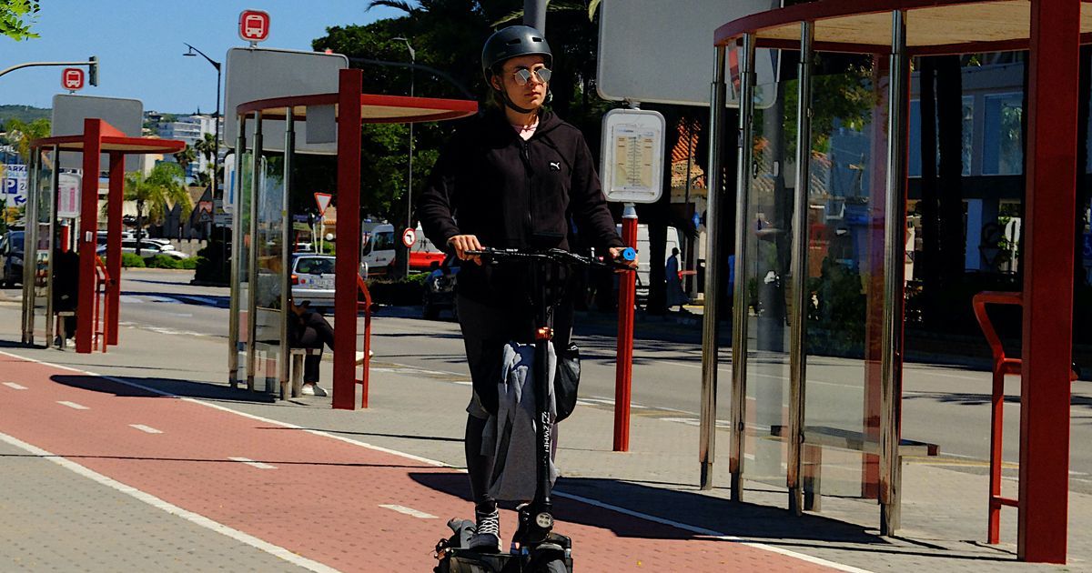 Rivery impose le casque pour trottinettes et monoroues afin de renforcer la sécurité