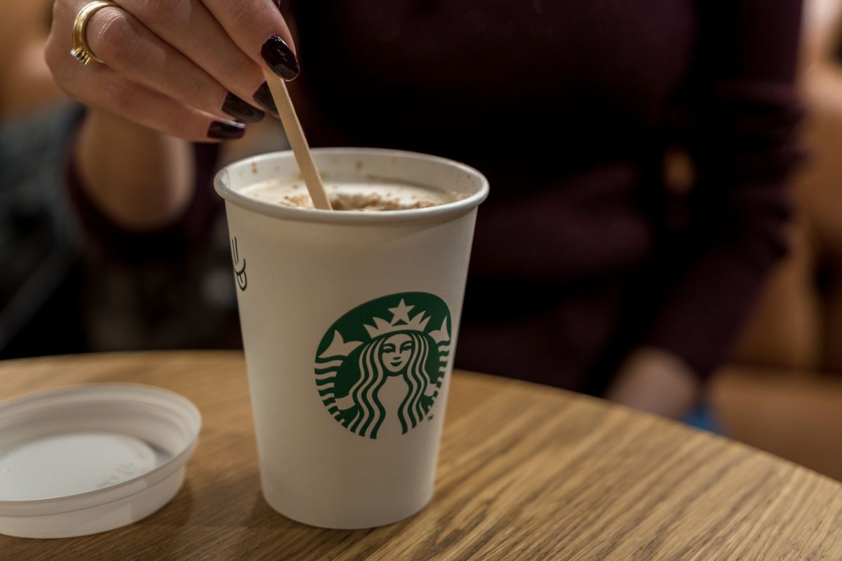 Le thé idéal à choisir chez Starbucks, selon une diététicienne