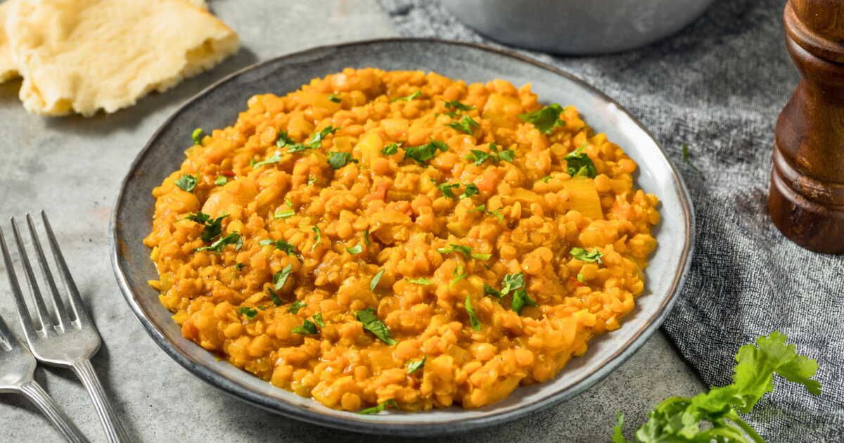 Dahl de lentilles corail et courge butternut : une recette réconfortante à partager